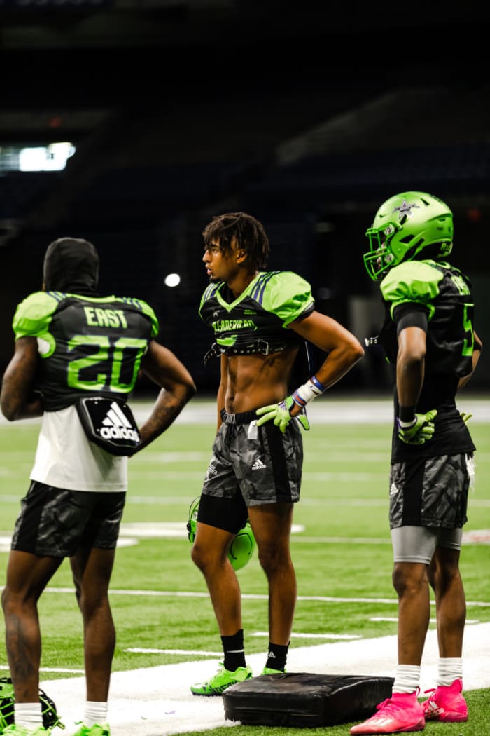 26977EF4-CB16-40B4-8BF8-32A8AC3871FC